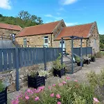 Holiday home Luddie's Country - Poppy Aislaby