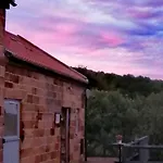 Luddie's Country - Poppy Holiday home